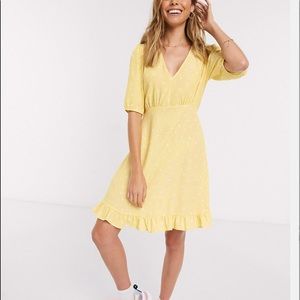 NEW LOOK mini dress